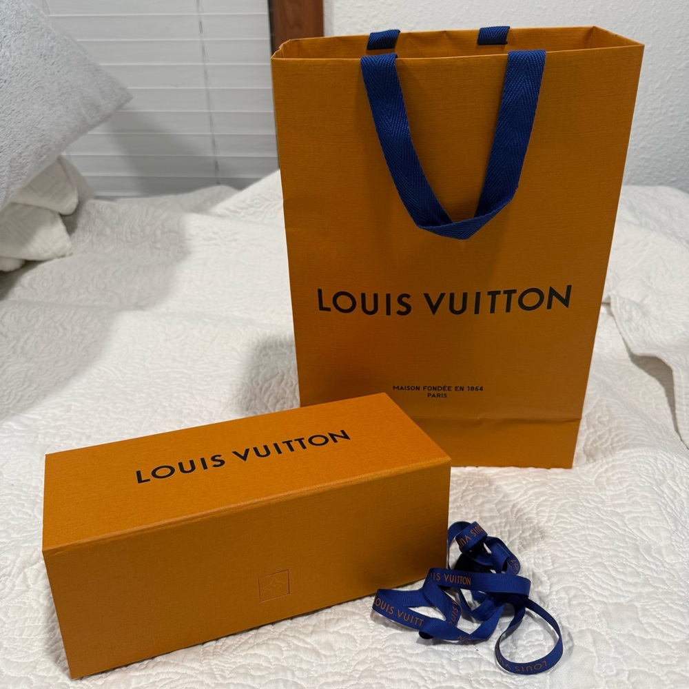 Louis Vuitton Orange Paper Shopping Bag with Box and  Blue Ribbon